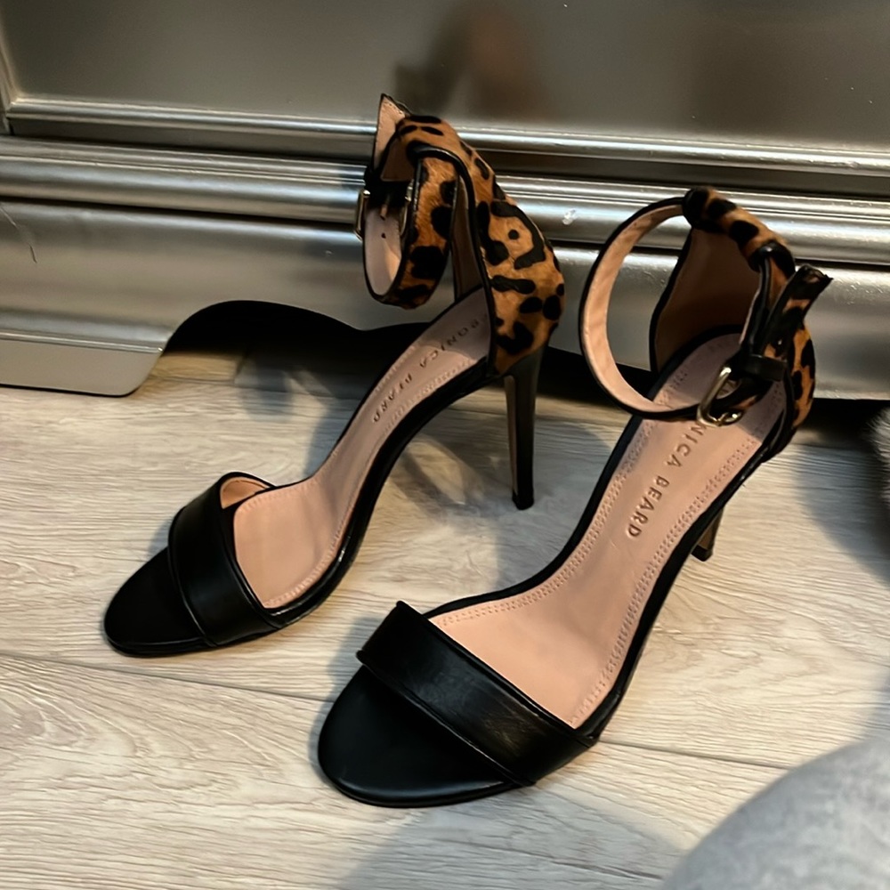 Veronica Beard heels
